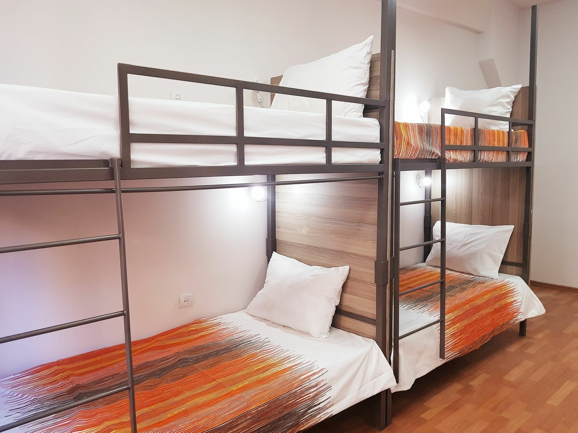 Welcome Friends Hostel Erivan Exterior foto